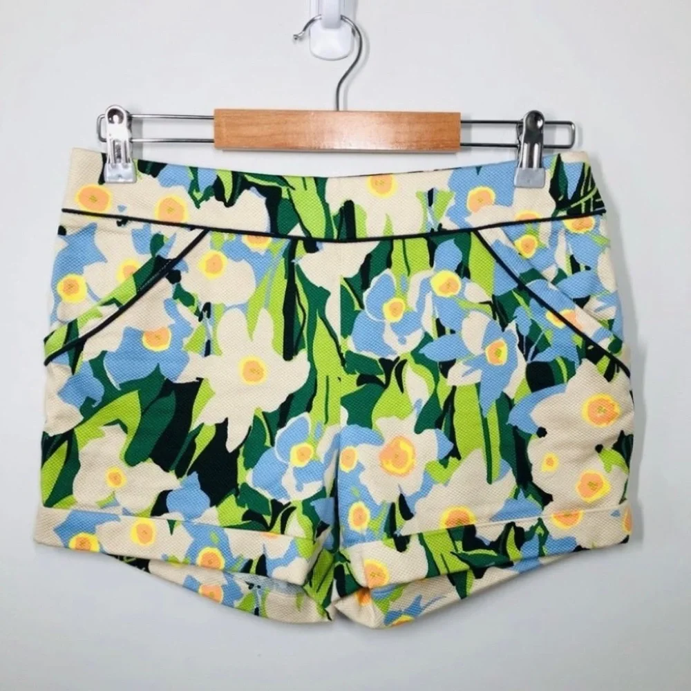 Massimo Dutti Bold Floral Print Shorts Size 4 - Picture 1 of 4